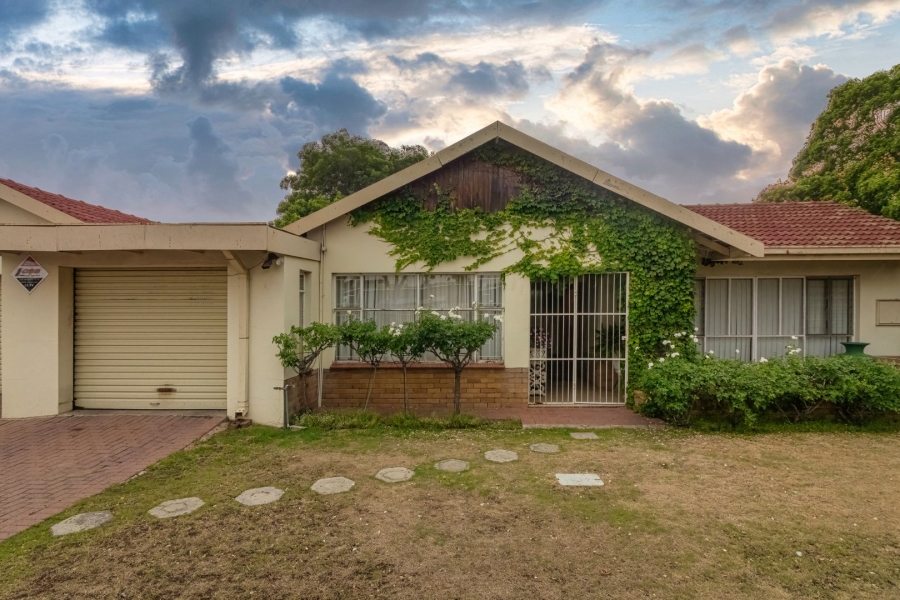 3 Bedroom Property for Sale in Kroonheuwel Free State